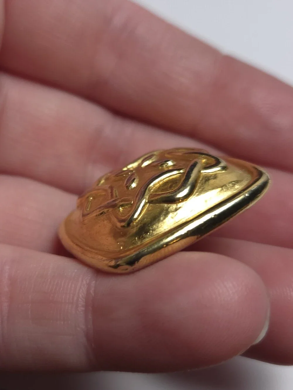 Vintage brushed gold